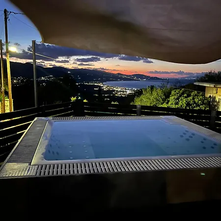 Thea - The View 2nd Floor Apartment Áno Yerakaríon
